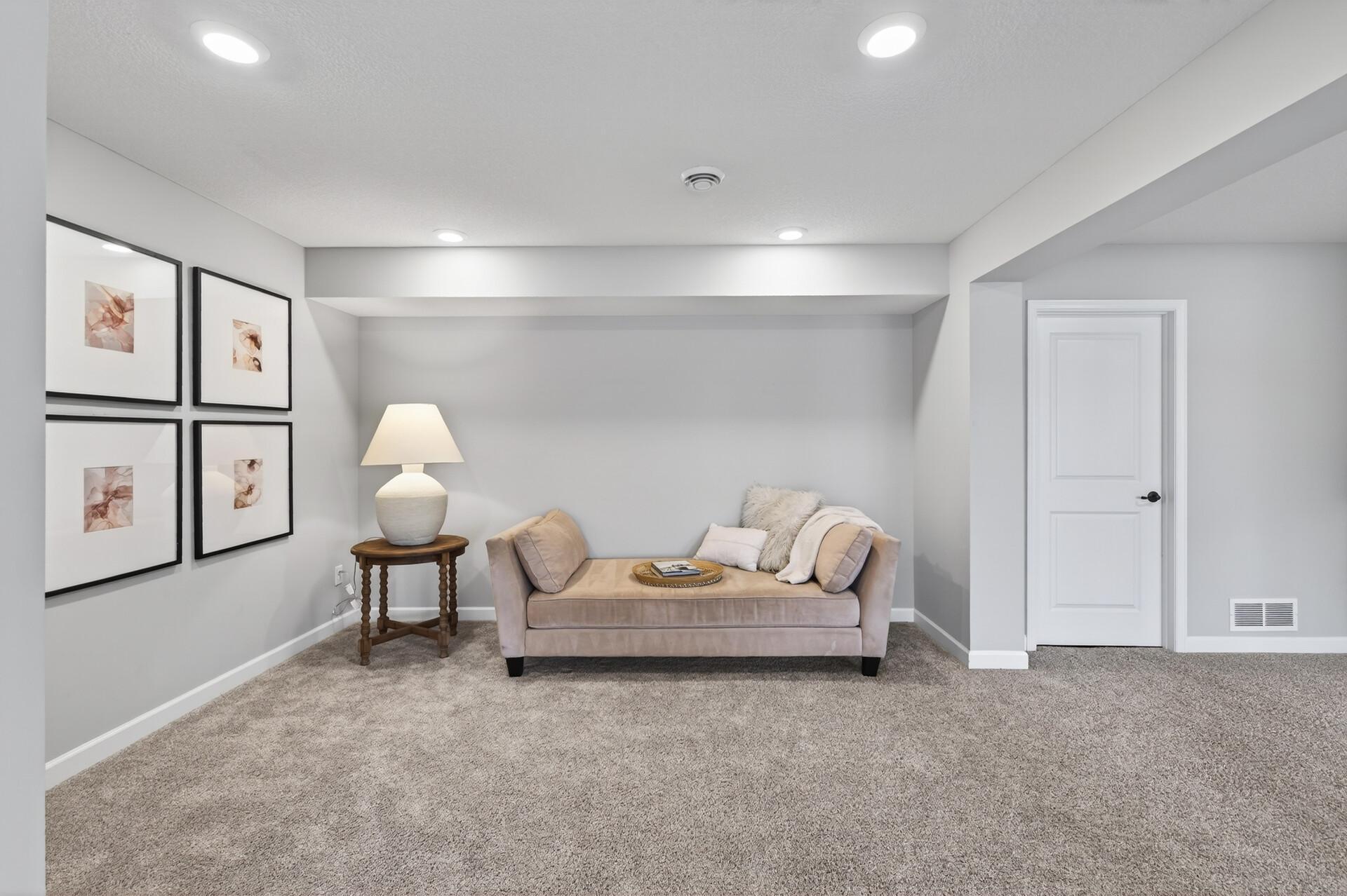 13046 Aulden Avenue