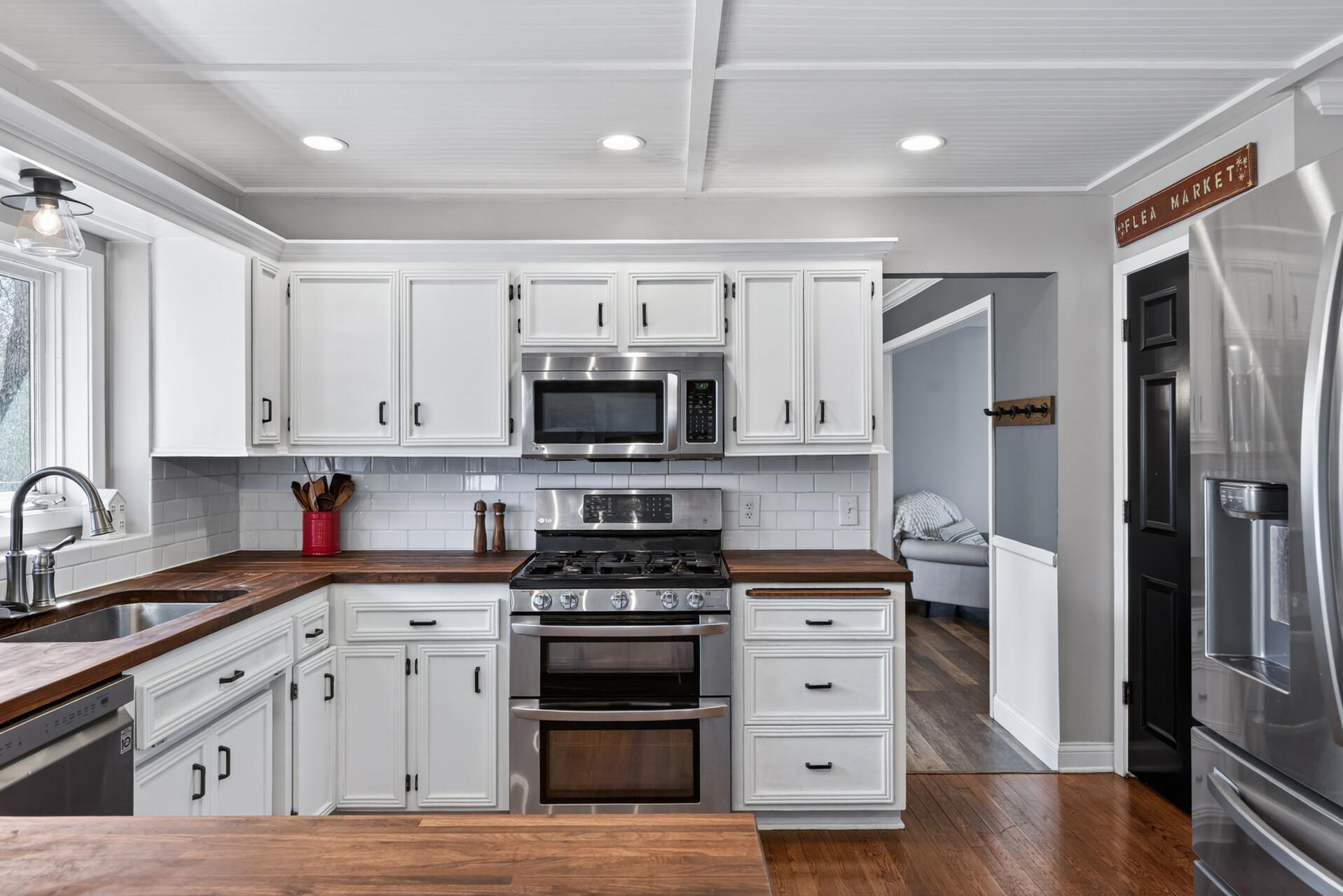 8040 172nd Street W
