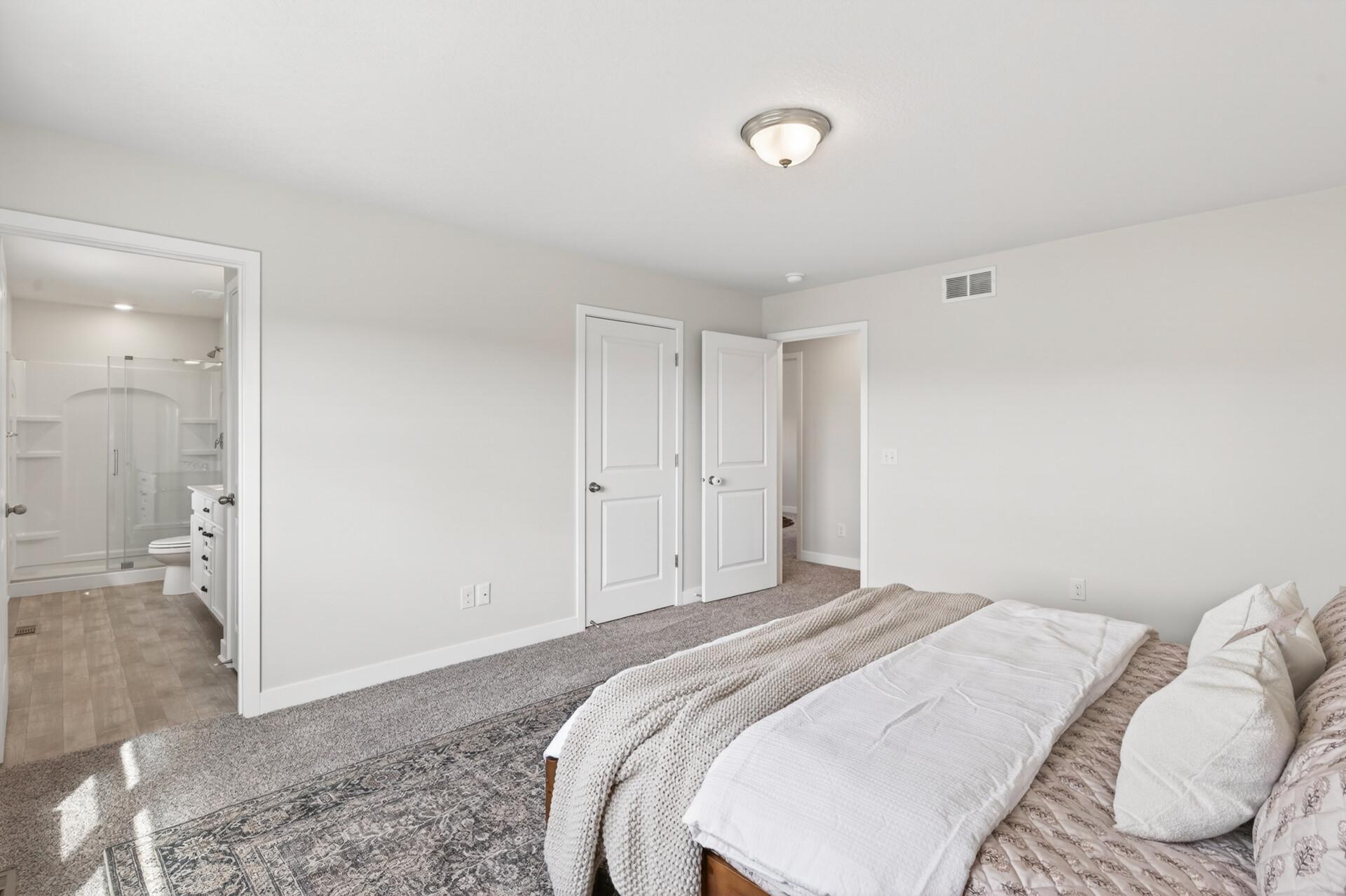 7752 206th Street W