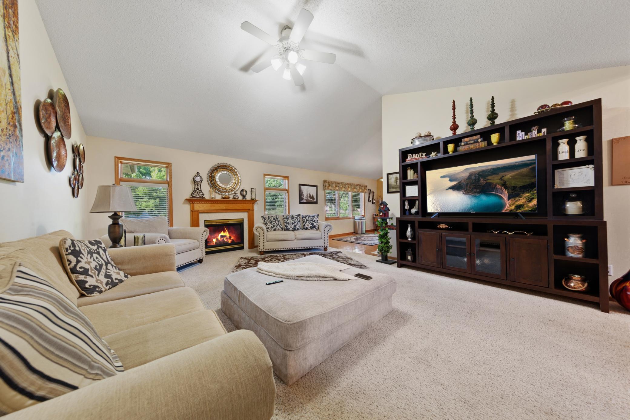 204 Allen Lane