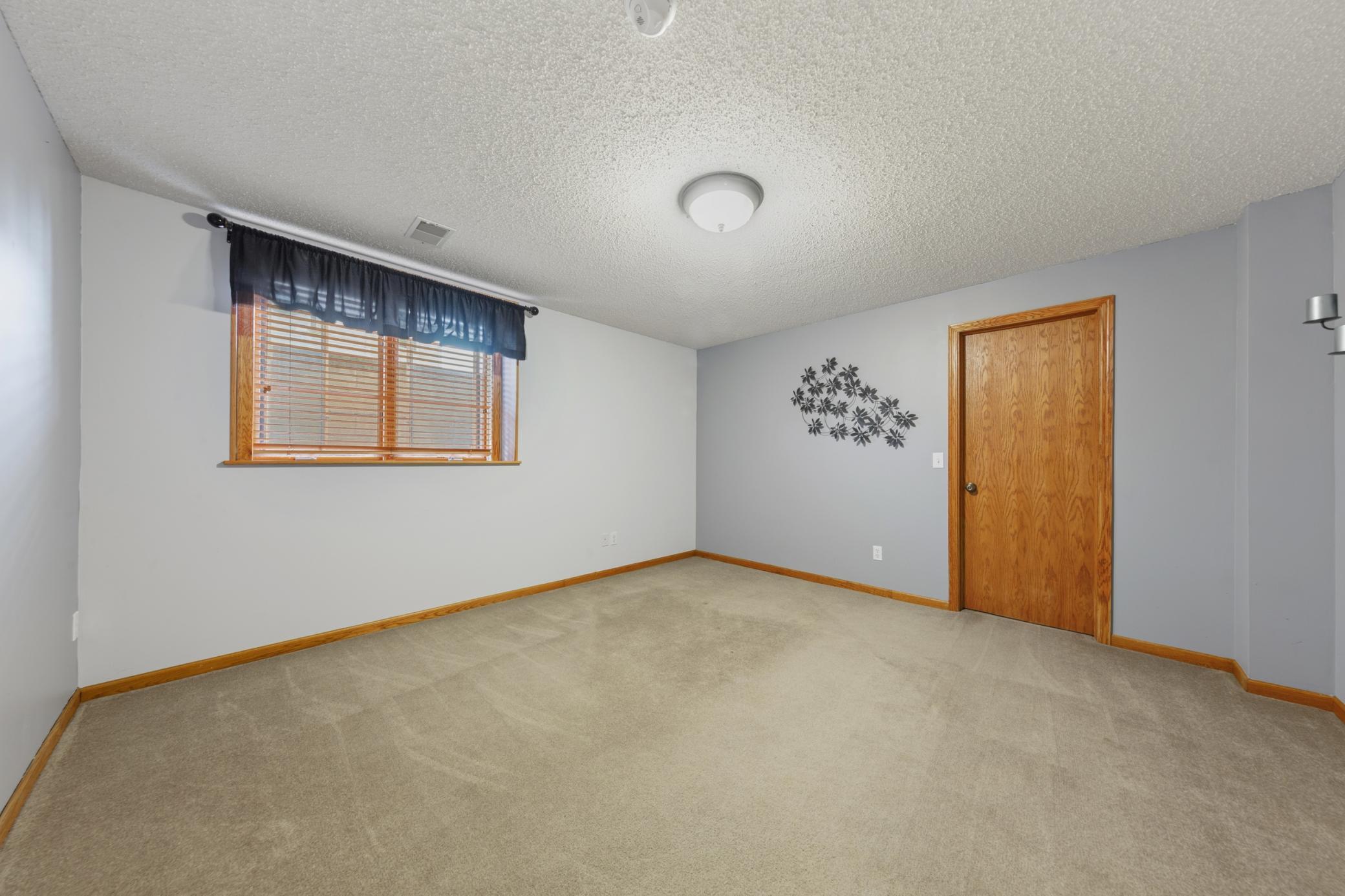204 Allen Lane