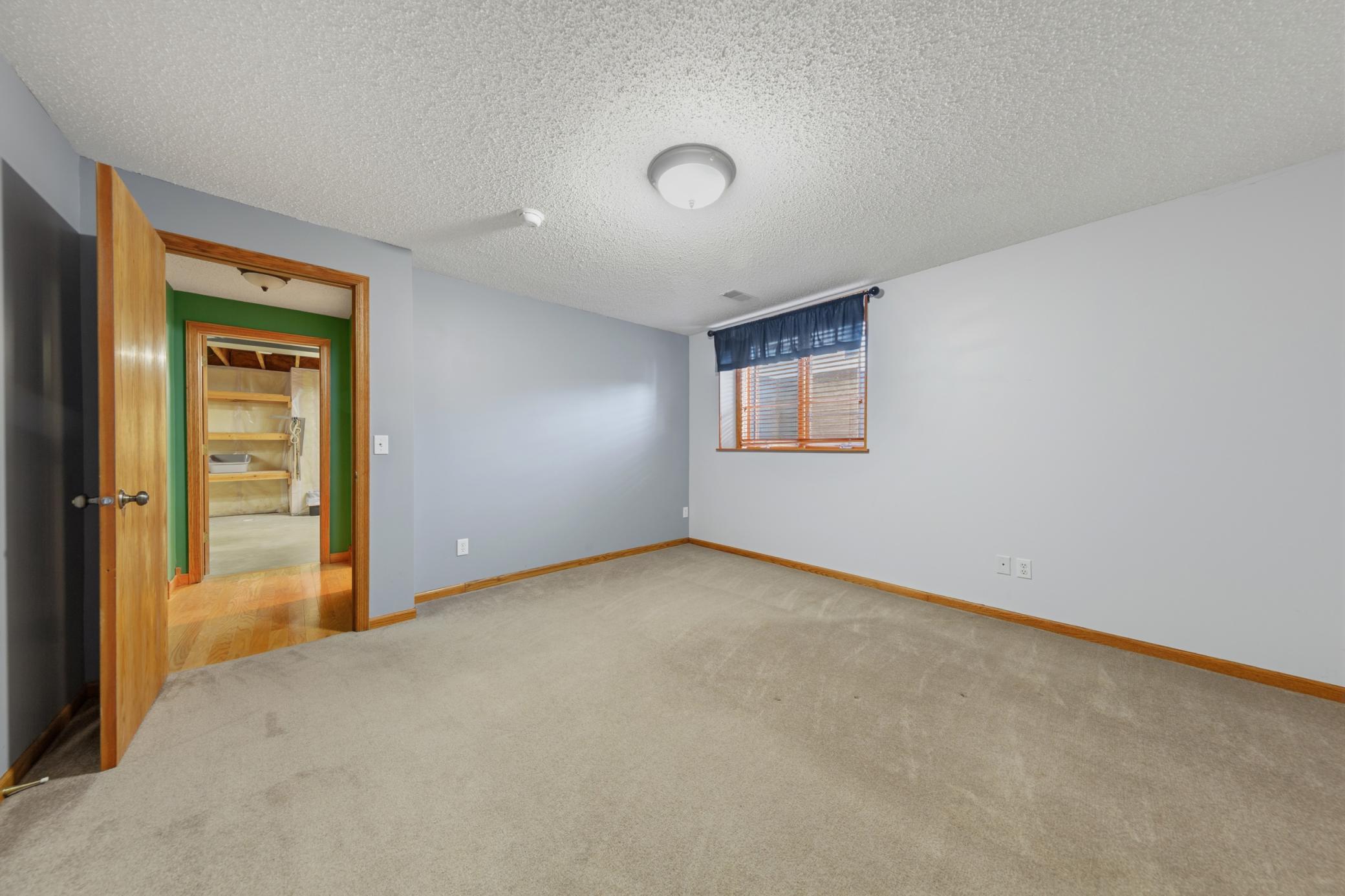 204 Allen Lane