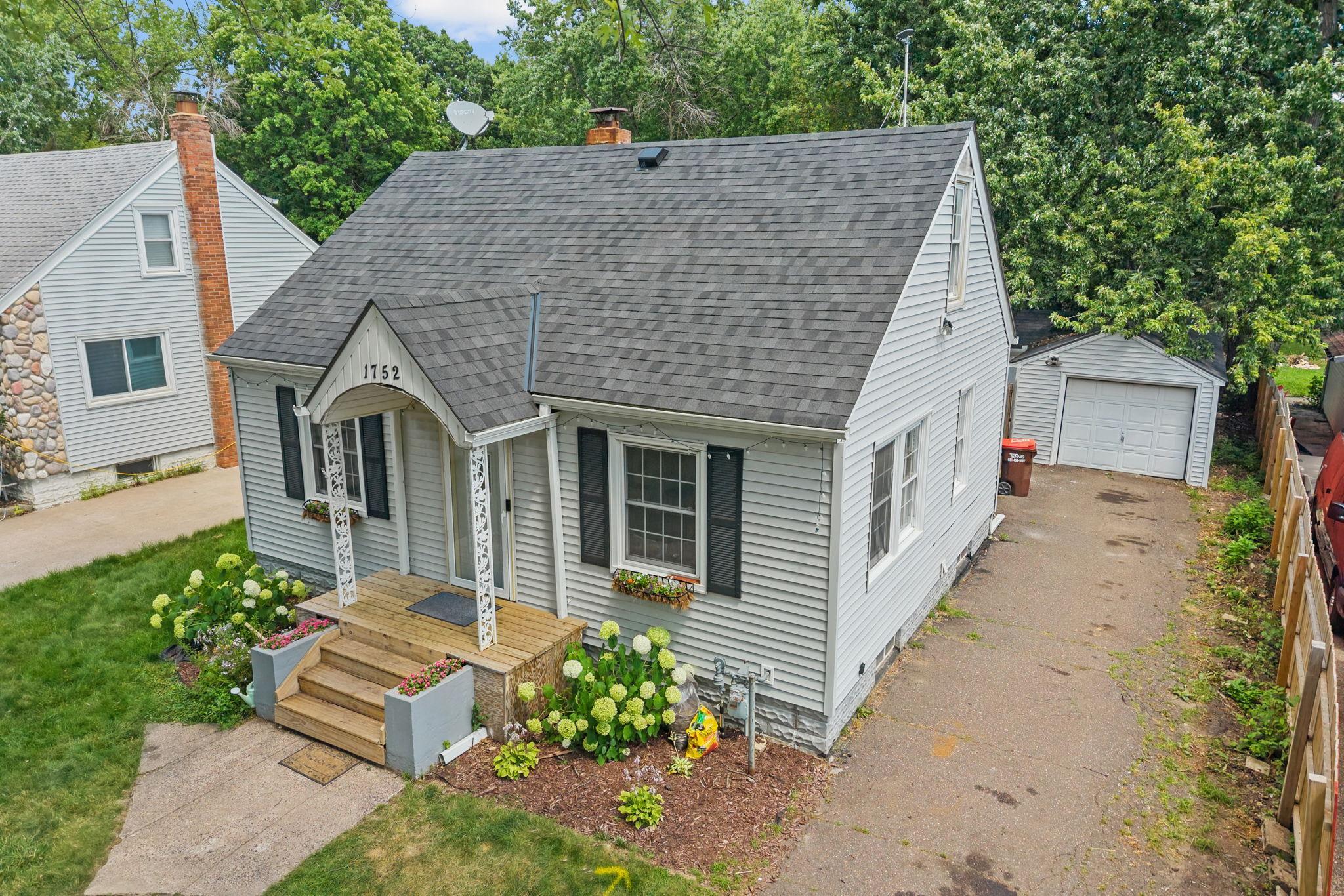 1752 Flandrau Street