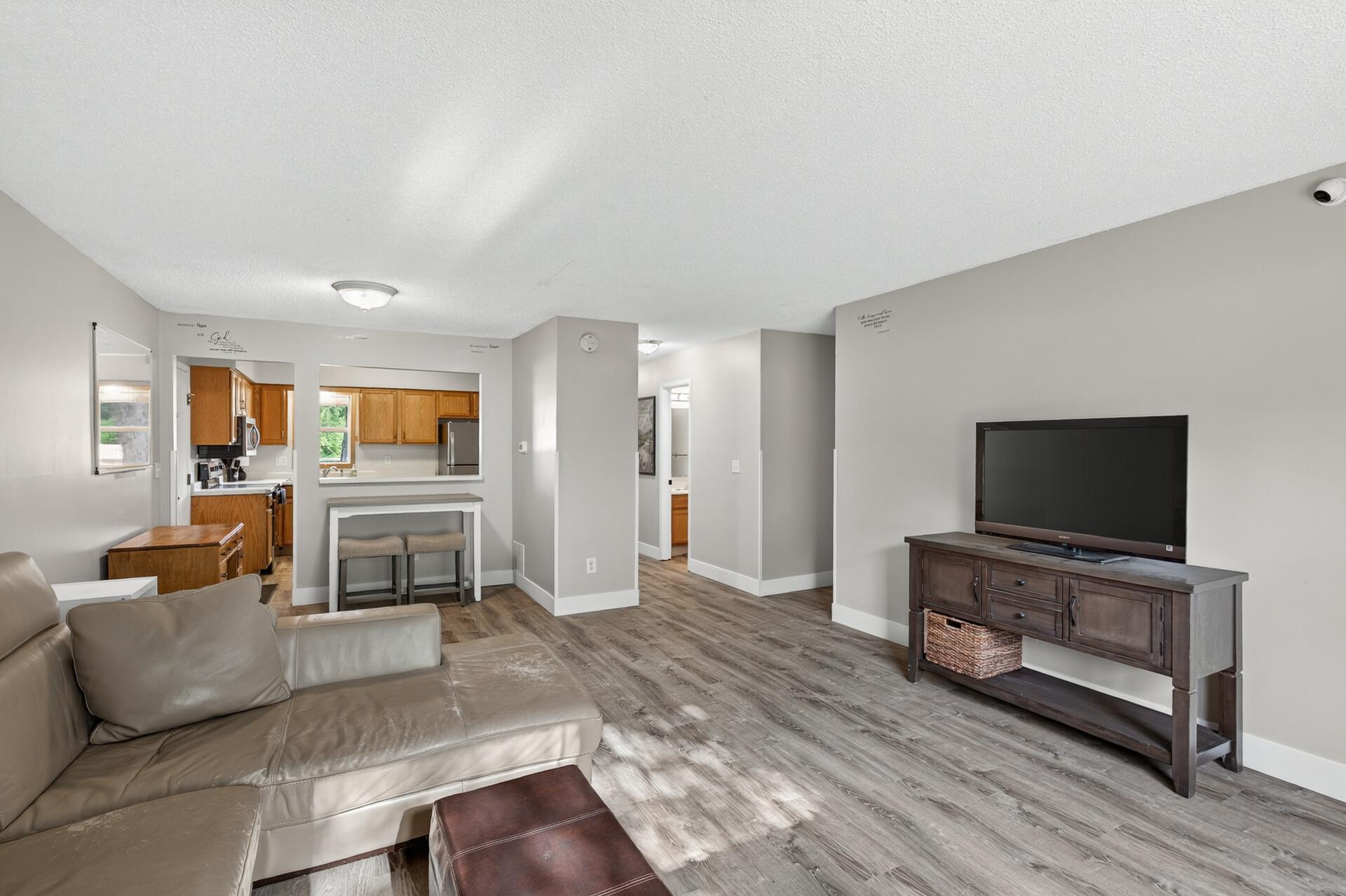 12951 Girard Avenue S Unit: 1