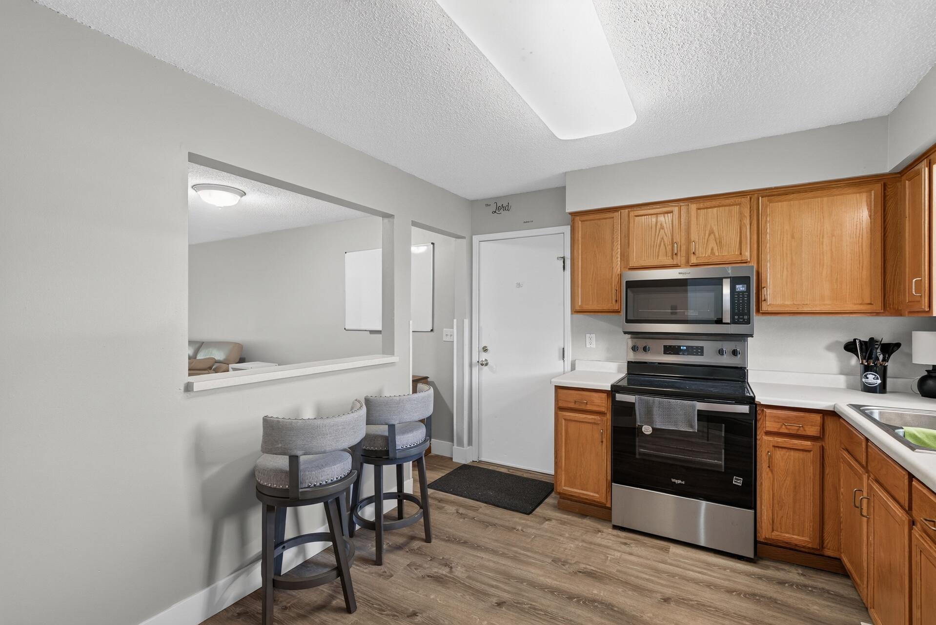 12951 Girard Avenue S Unit: 1