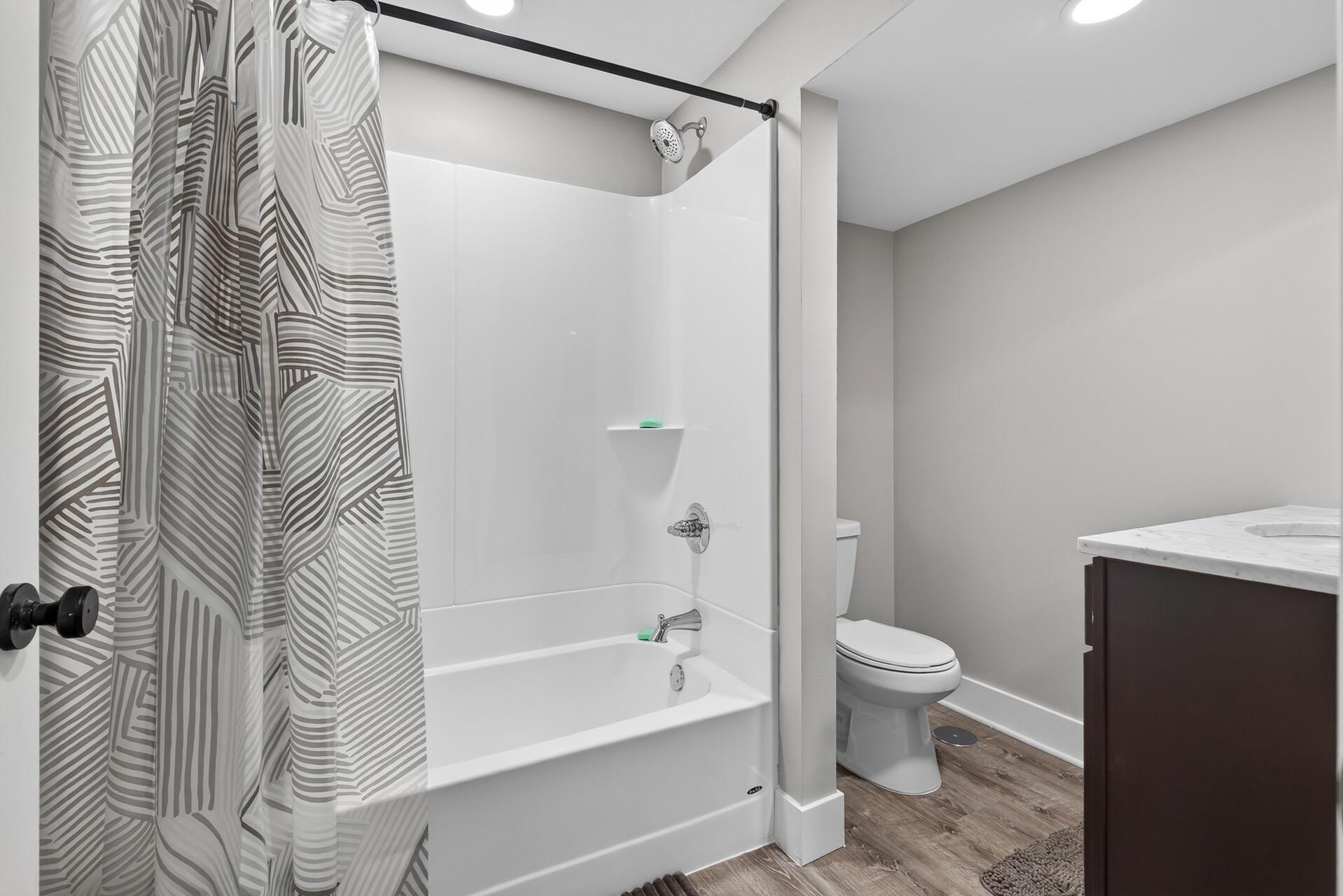 12951 Girard Avenue S Unit: 1
