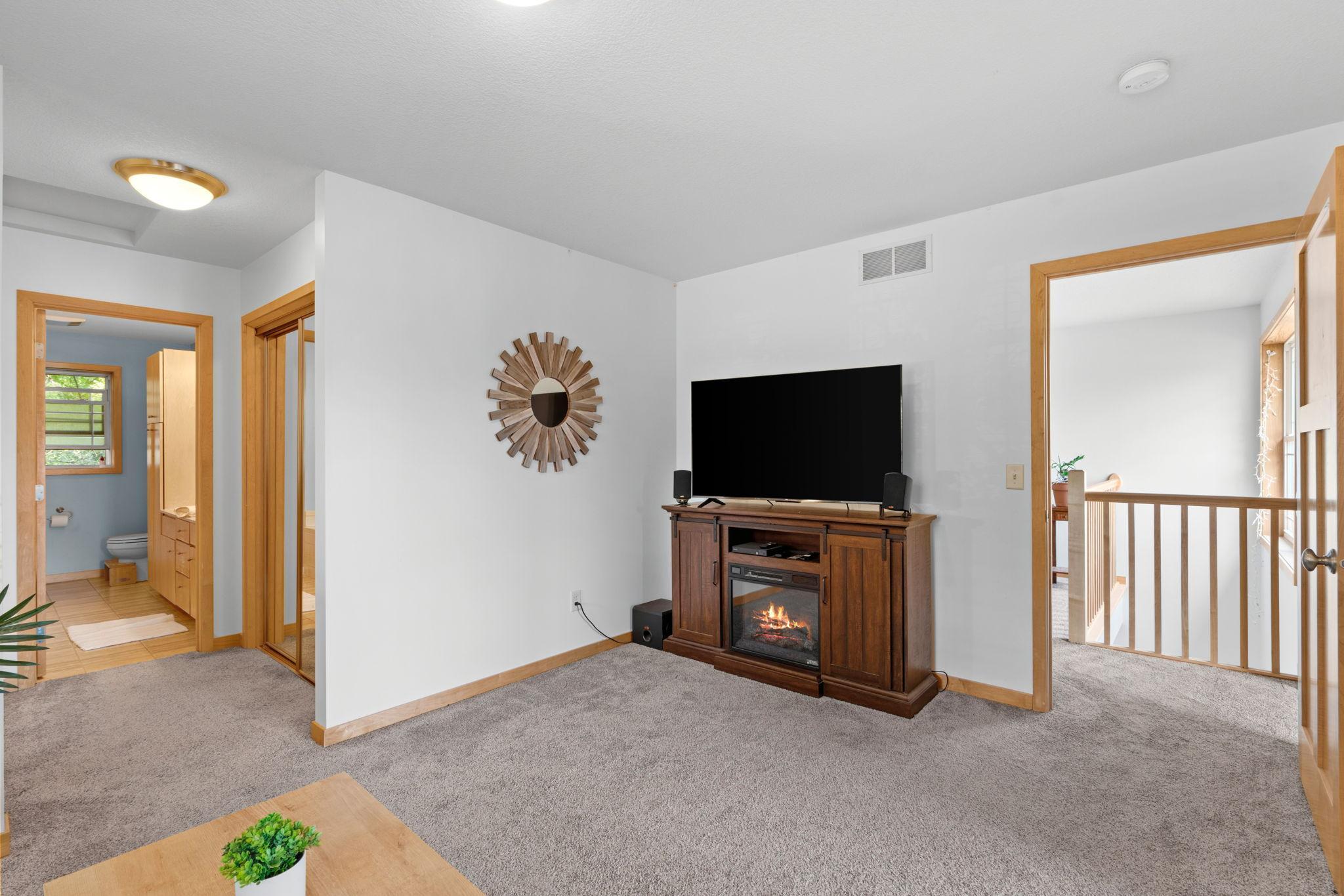 20310 Akin Court