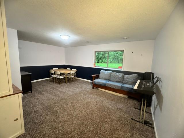 8609 Sugarberry Creek