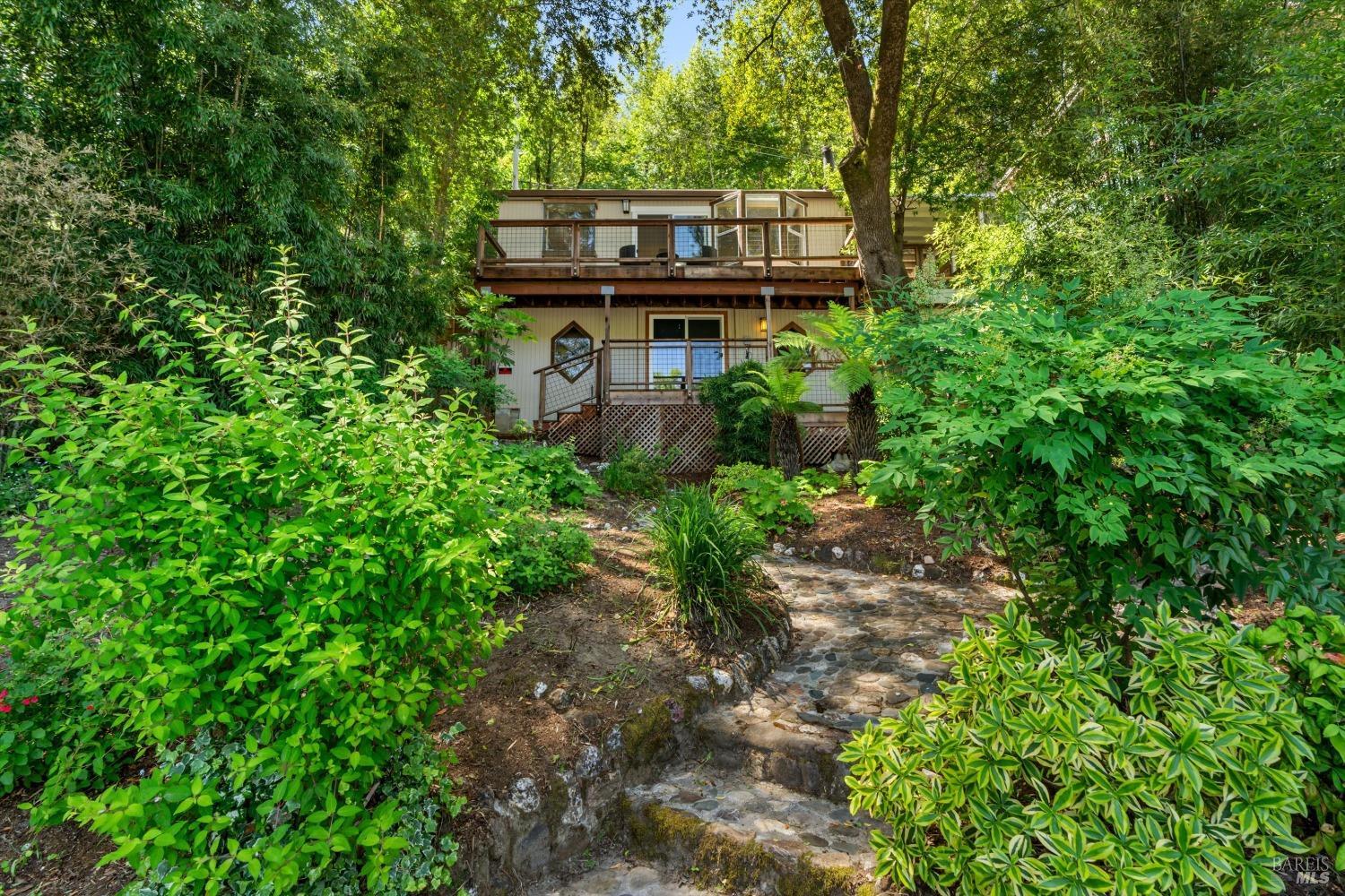 2367 N Fitch Mountain Rd