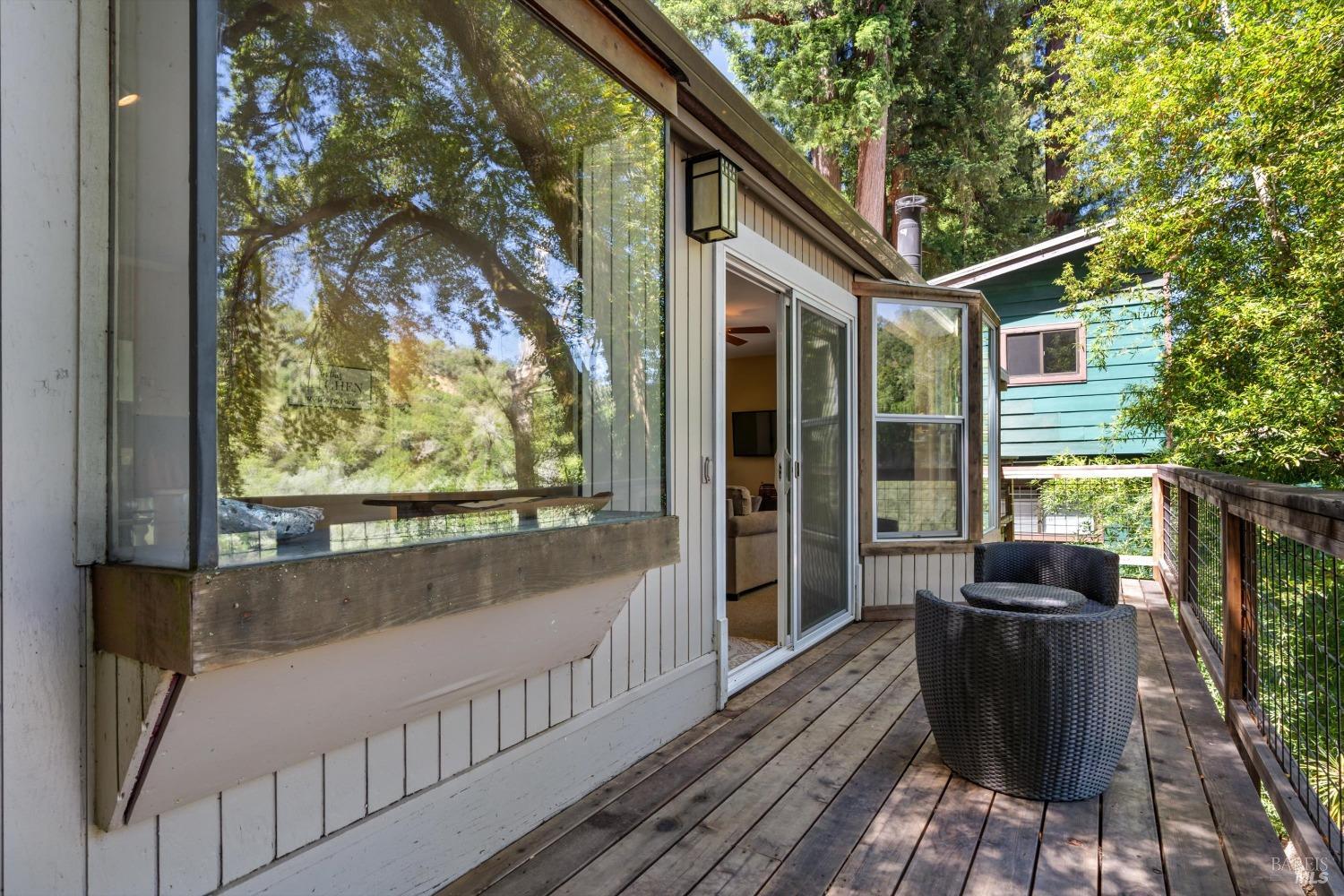 2367 N Fitch Mountain Rd