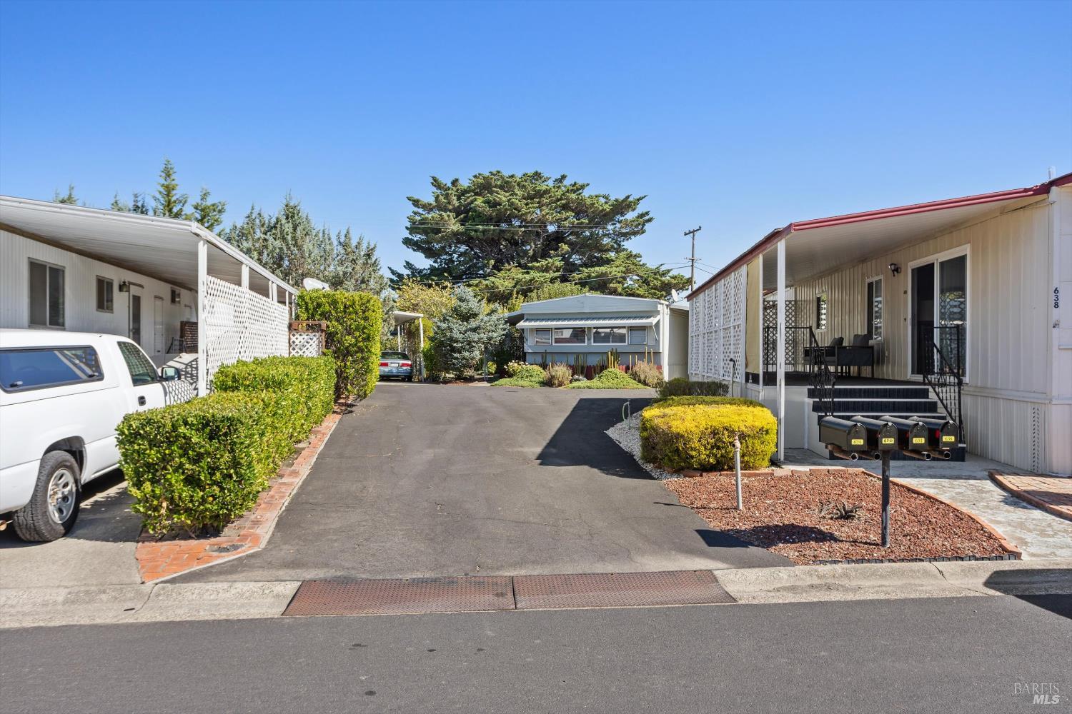 634 Colonial Park Drive