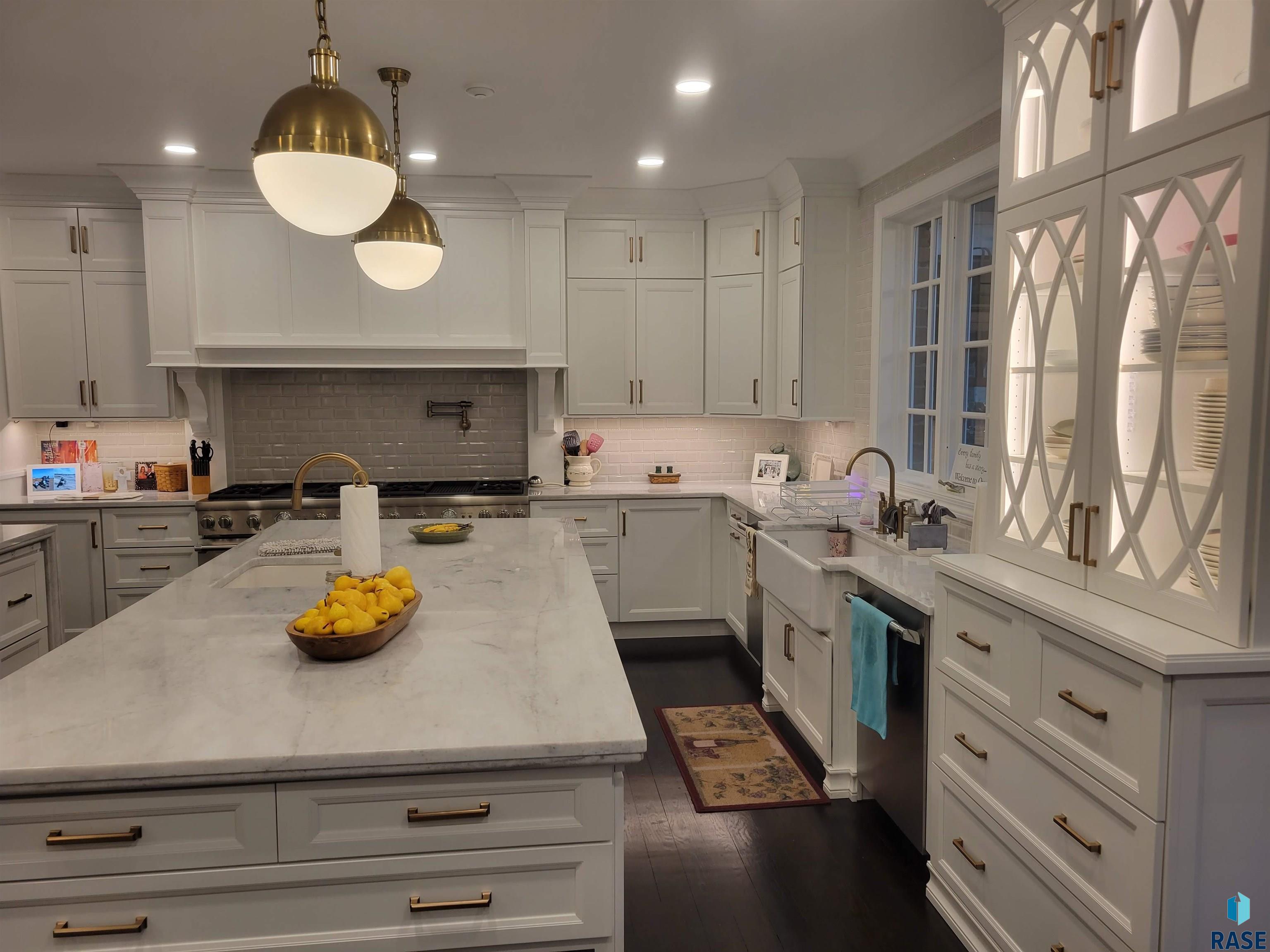 48032 Indian Hills Ct