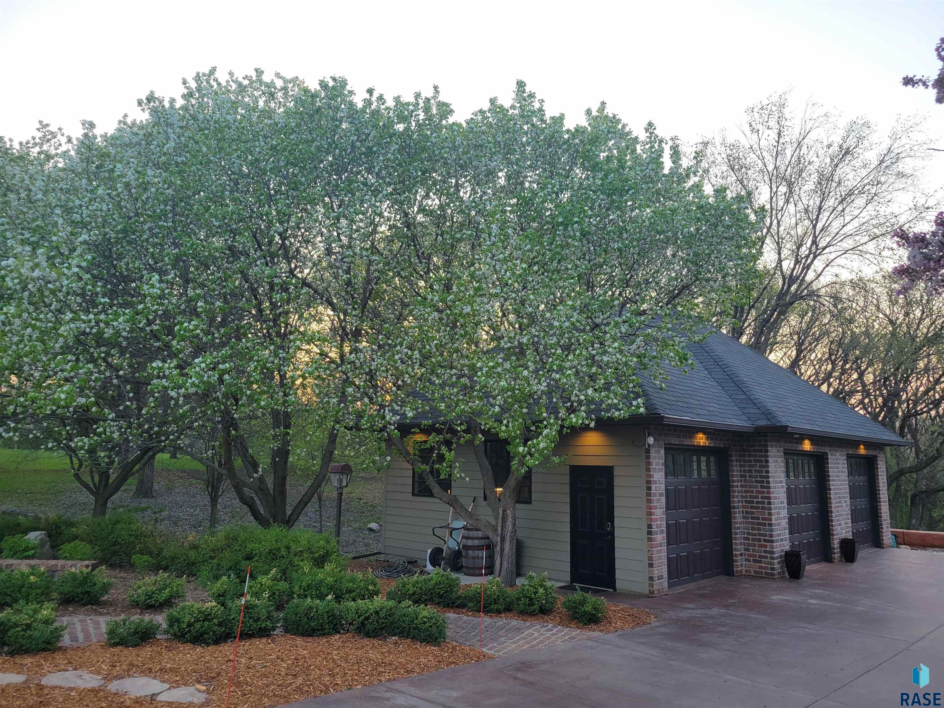 48032 Indian Hills Ct