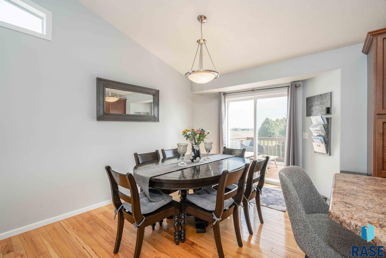7652 Rose Crest Trl