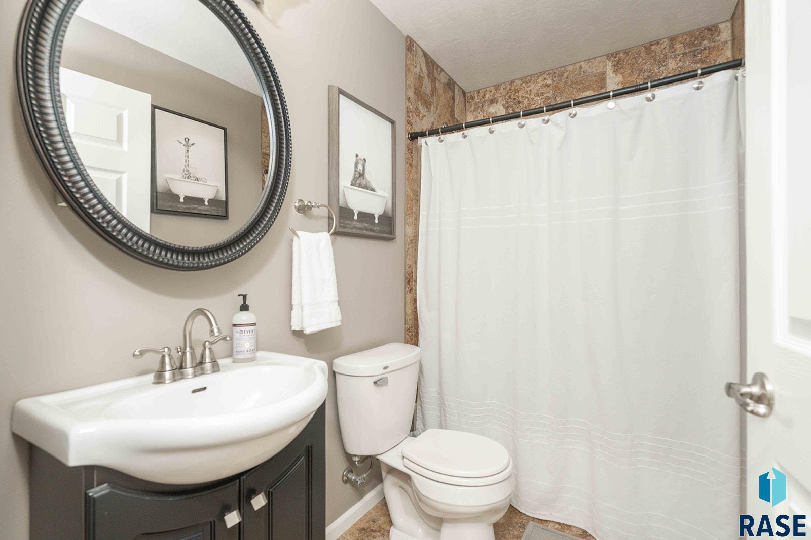 7652 Rose Crest Trl
