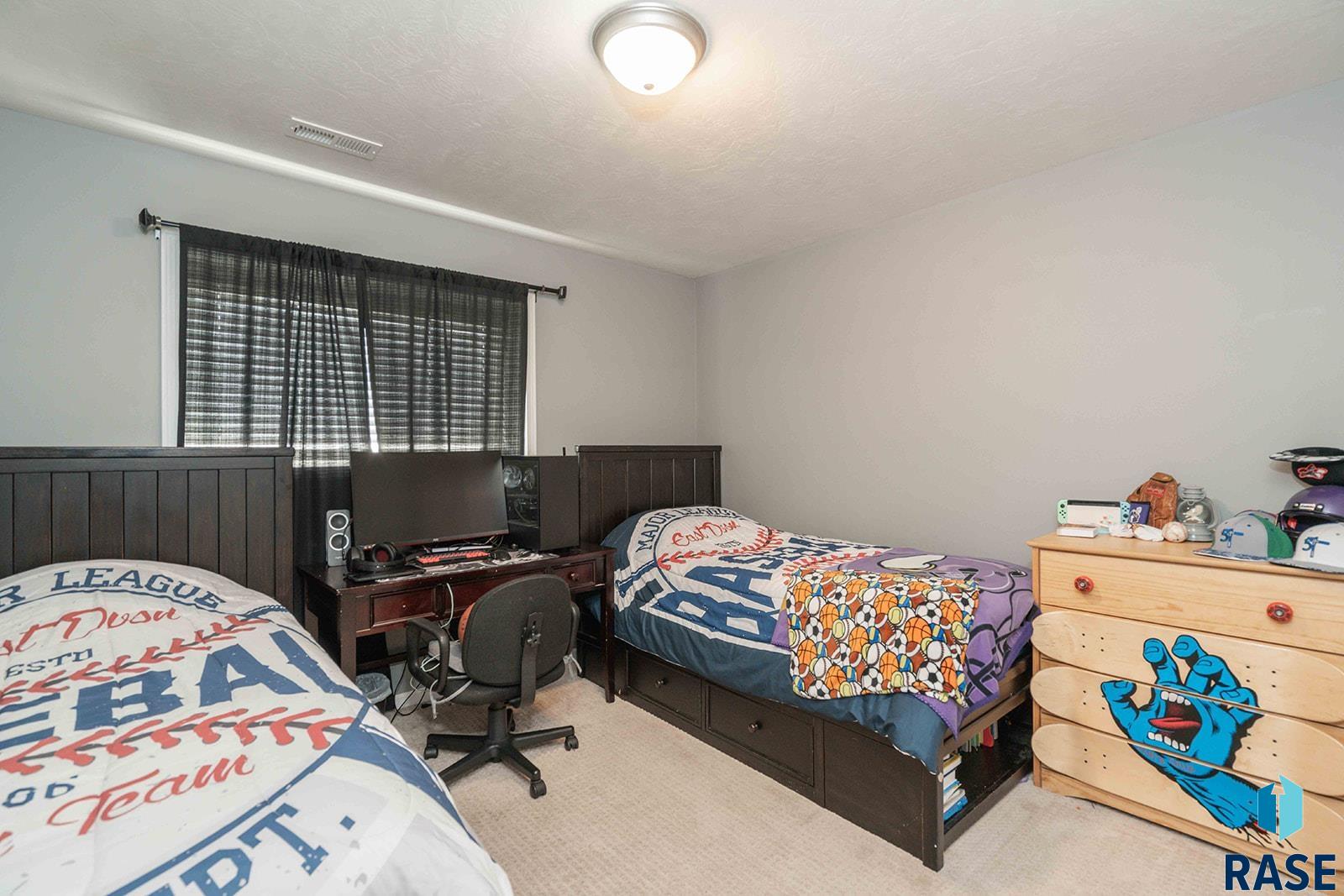 7652 Rose Crest Trl