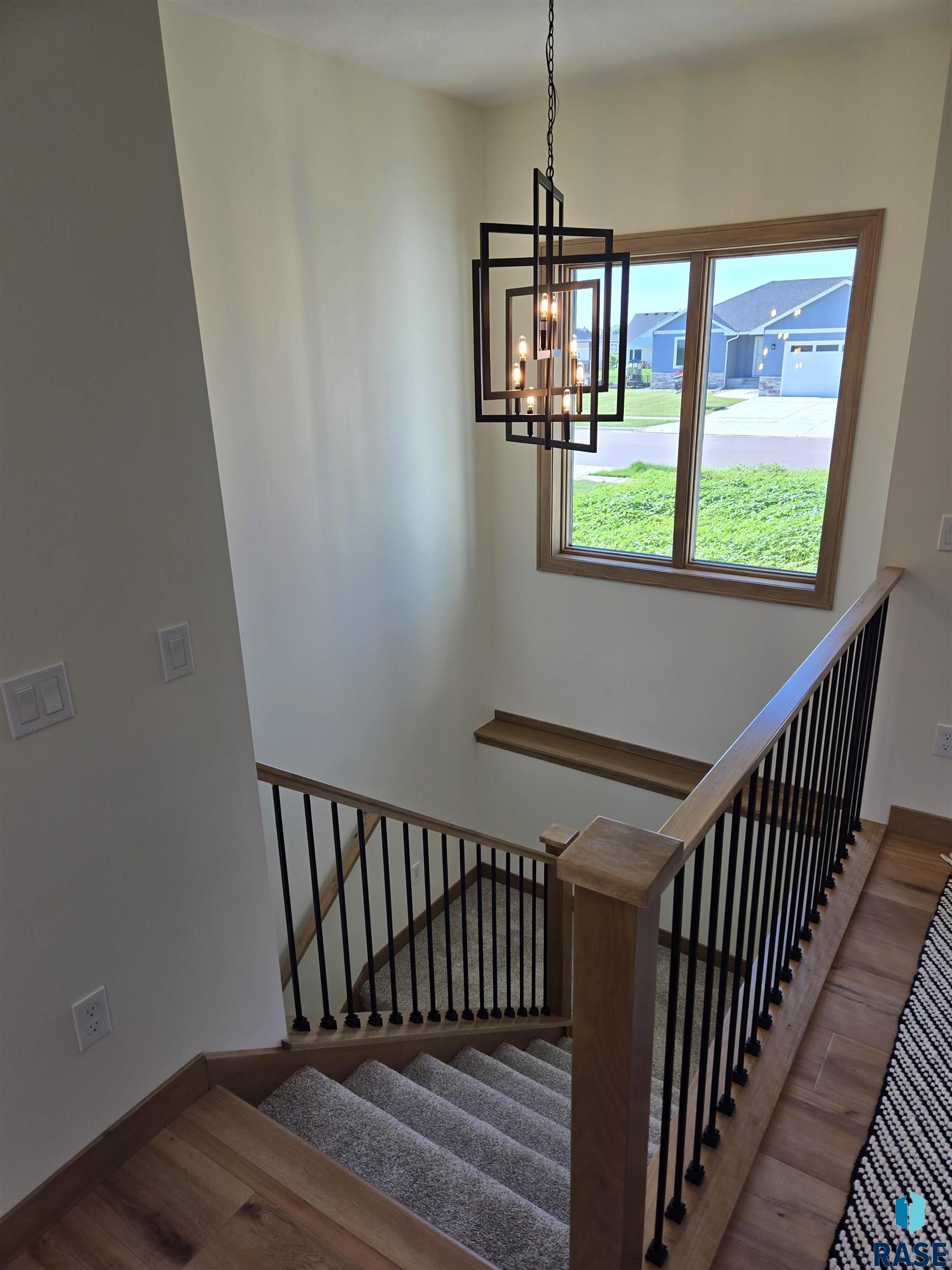 174 Central Park Ct