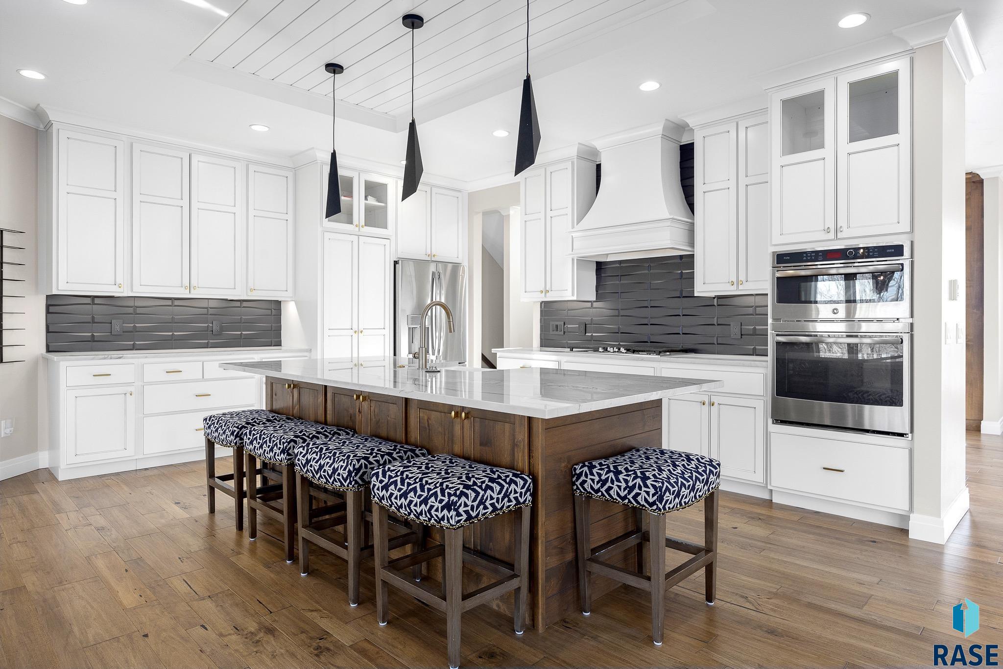 1400 S Scarlet Oak Trl