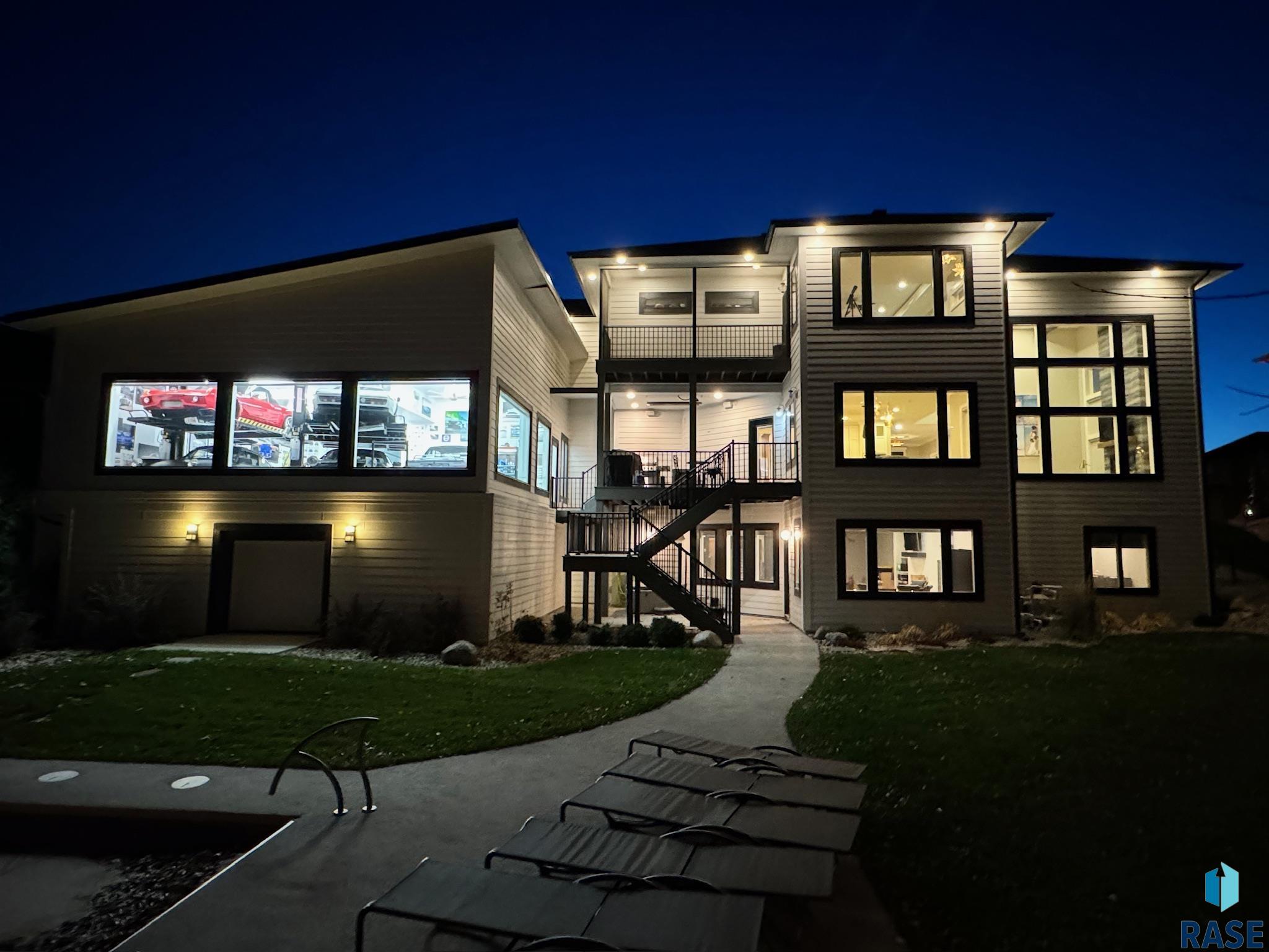 1400 S Scarlet Oak Trl