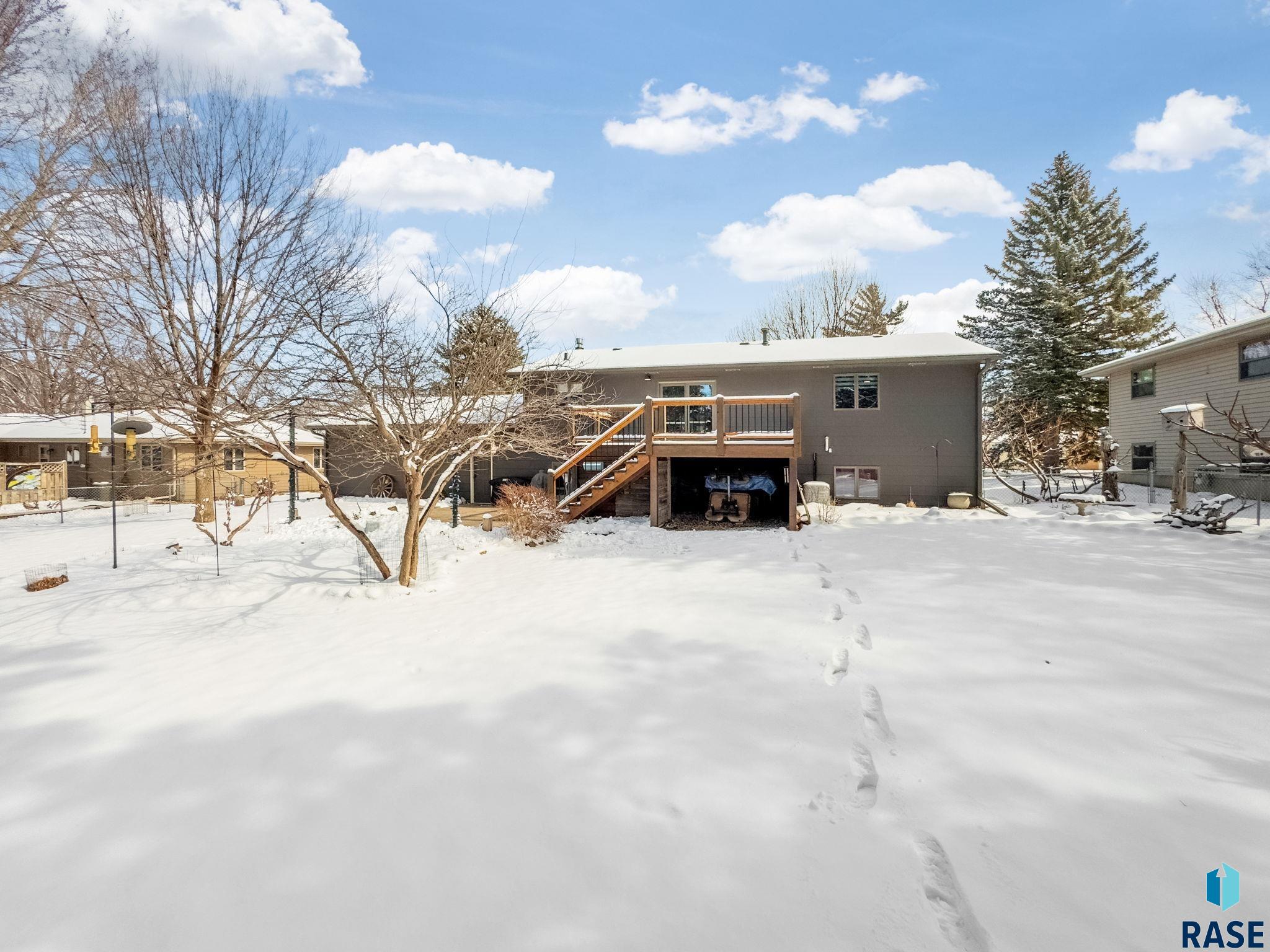 1401 S Gordon Dr