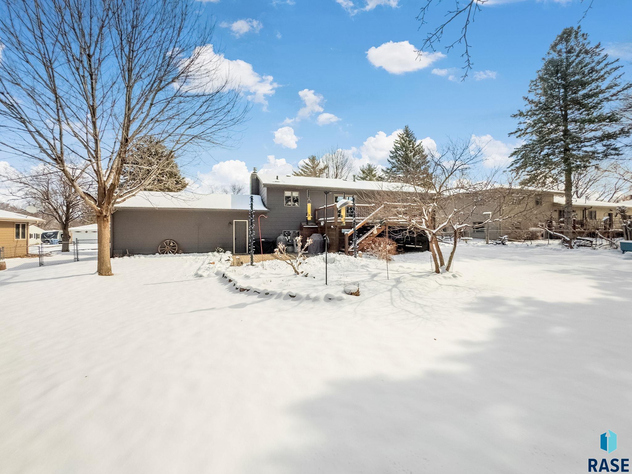 1401 S Gordon Dr