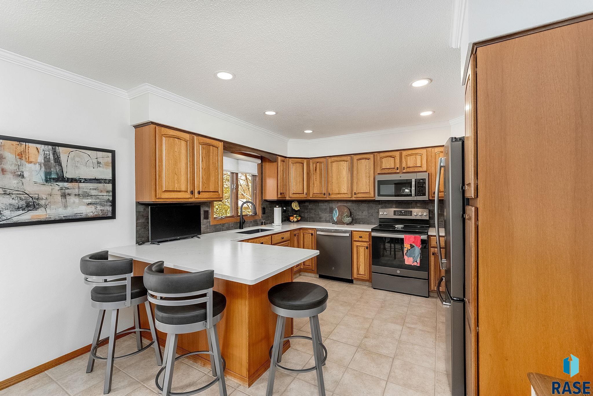 1401 S Gordon Dr