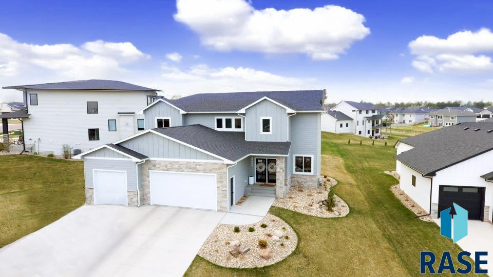 1909 Firestone Ln