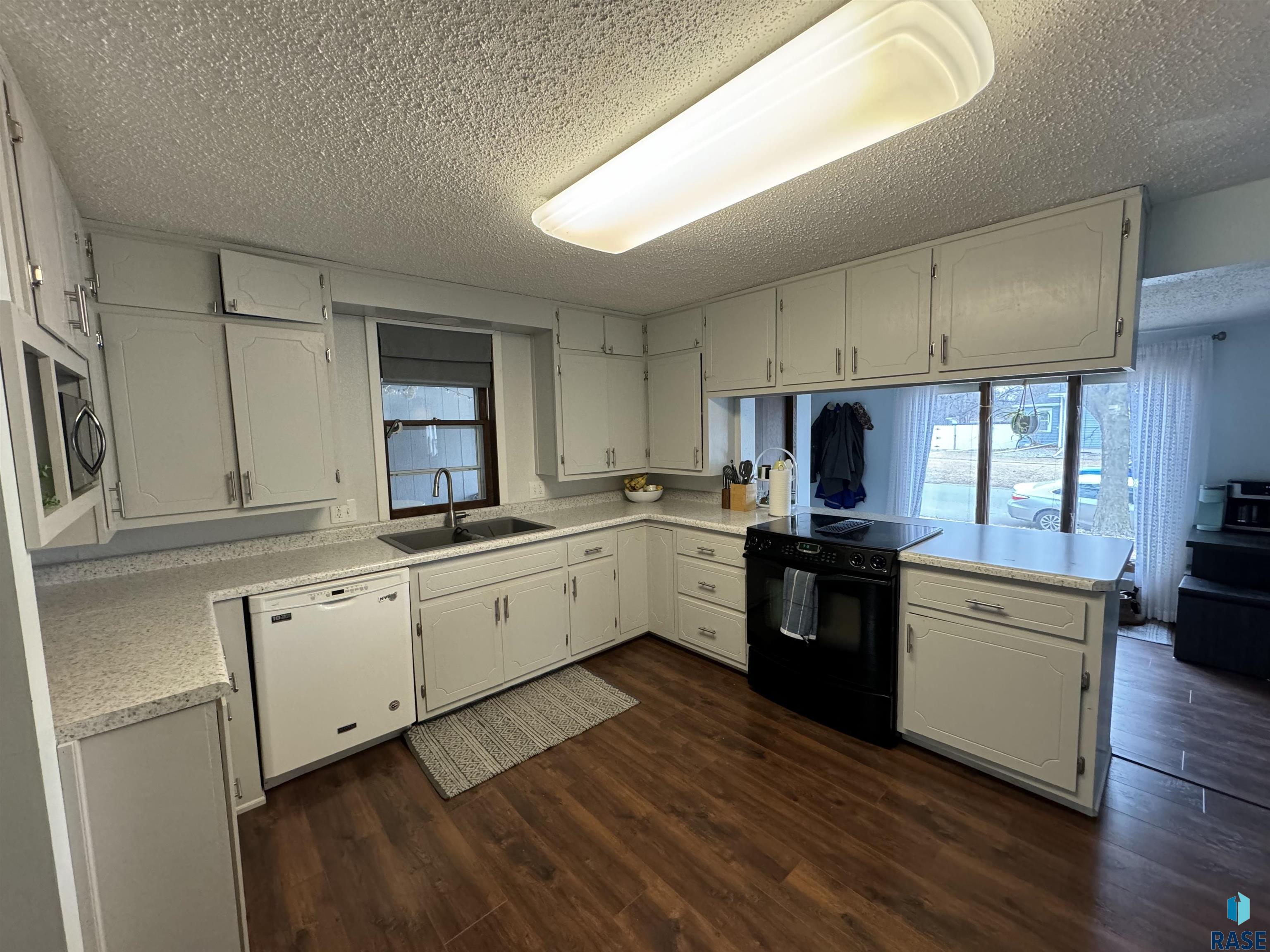 202 13th Ave