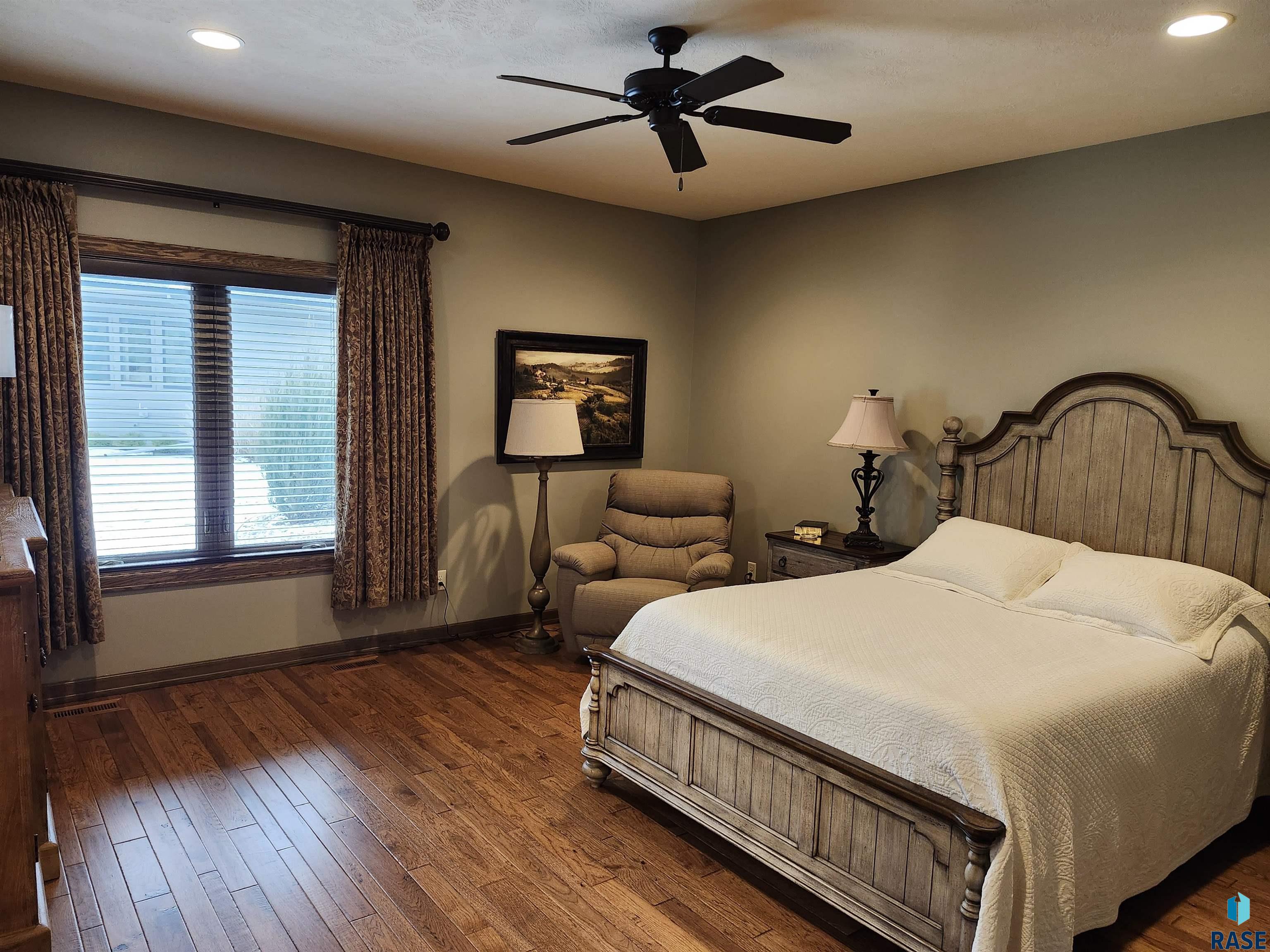 1408 S Sugar Maple Dr