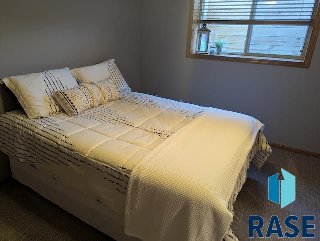 8128 S Grass Creek Dr