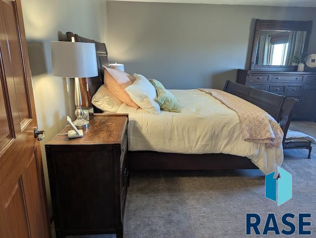 8128 S Grass Creek Dr