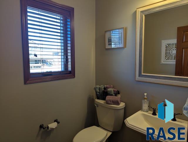 8128 S Grass Creek Dr