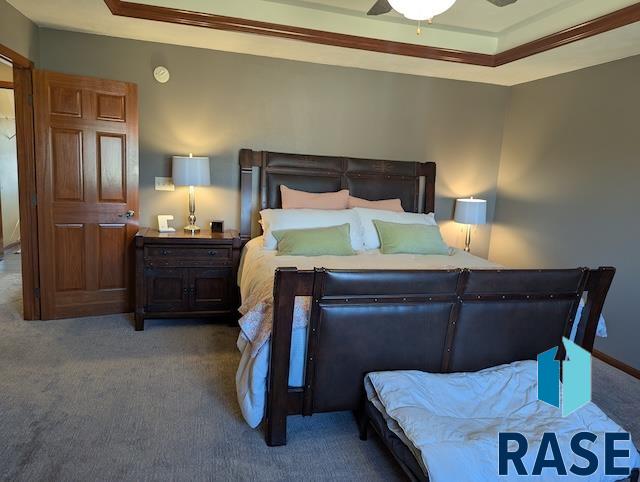 8128 S Grass Creek Dr