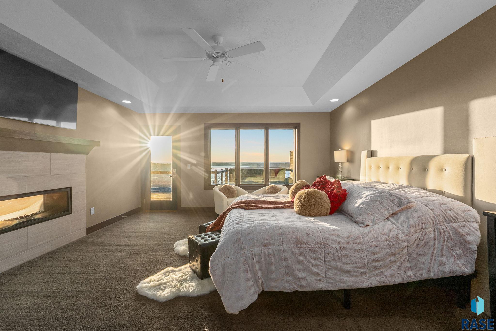 26183 Sunset Bluff Dr