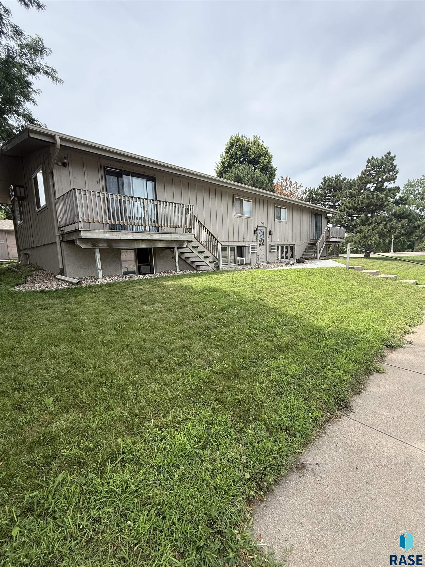 2601 Pioneer Trl