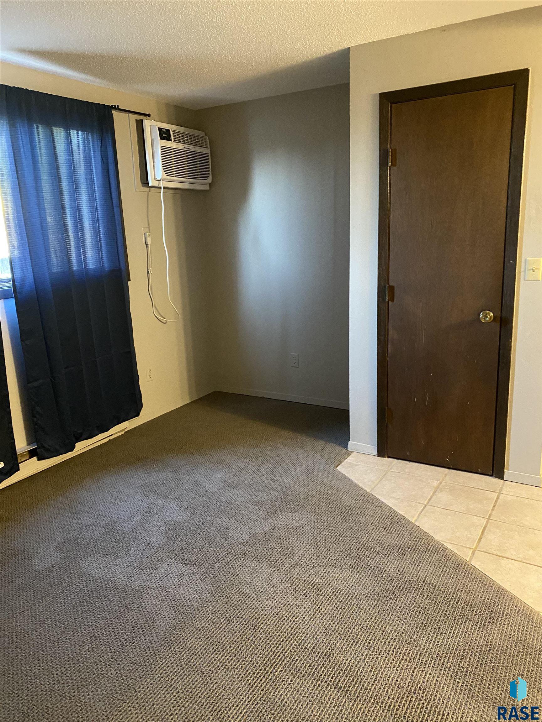 2601 Pioneer Trl