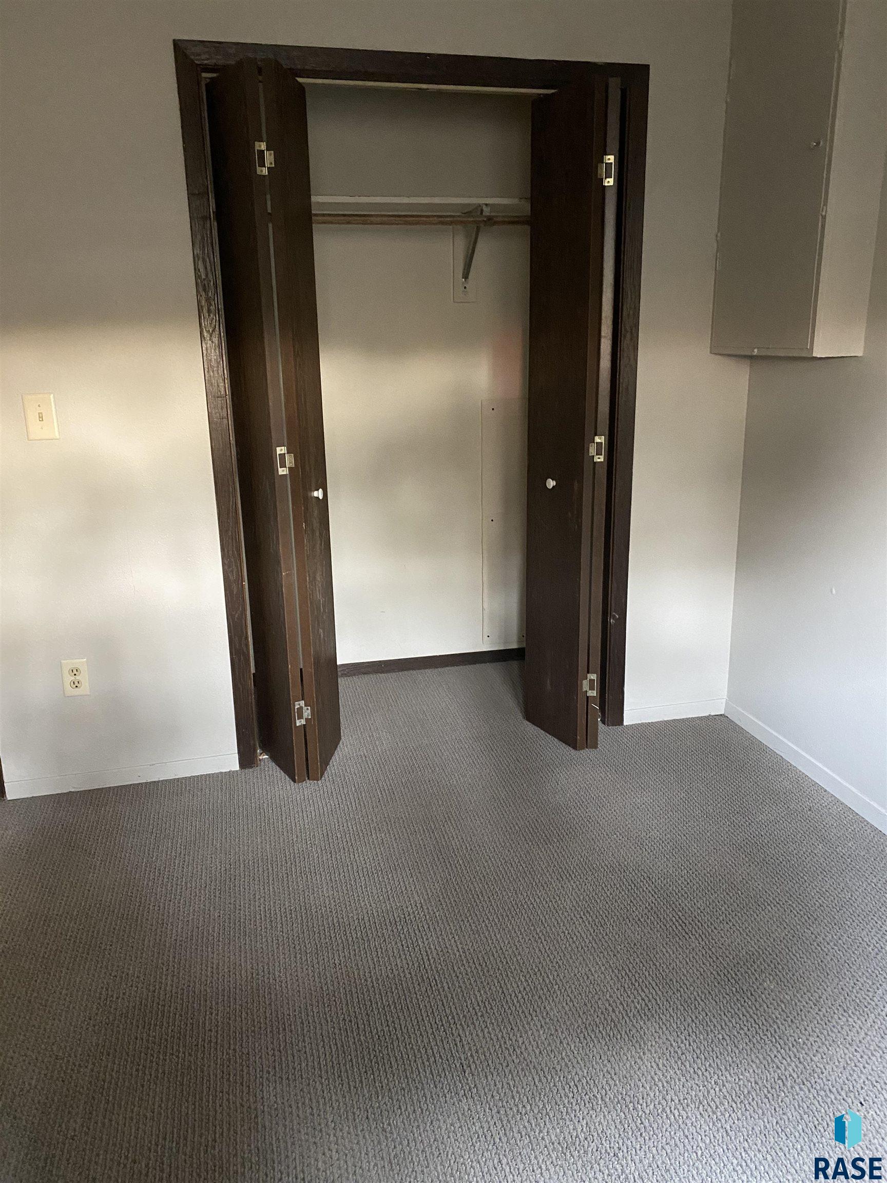 2601 Pioneer Trl