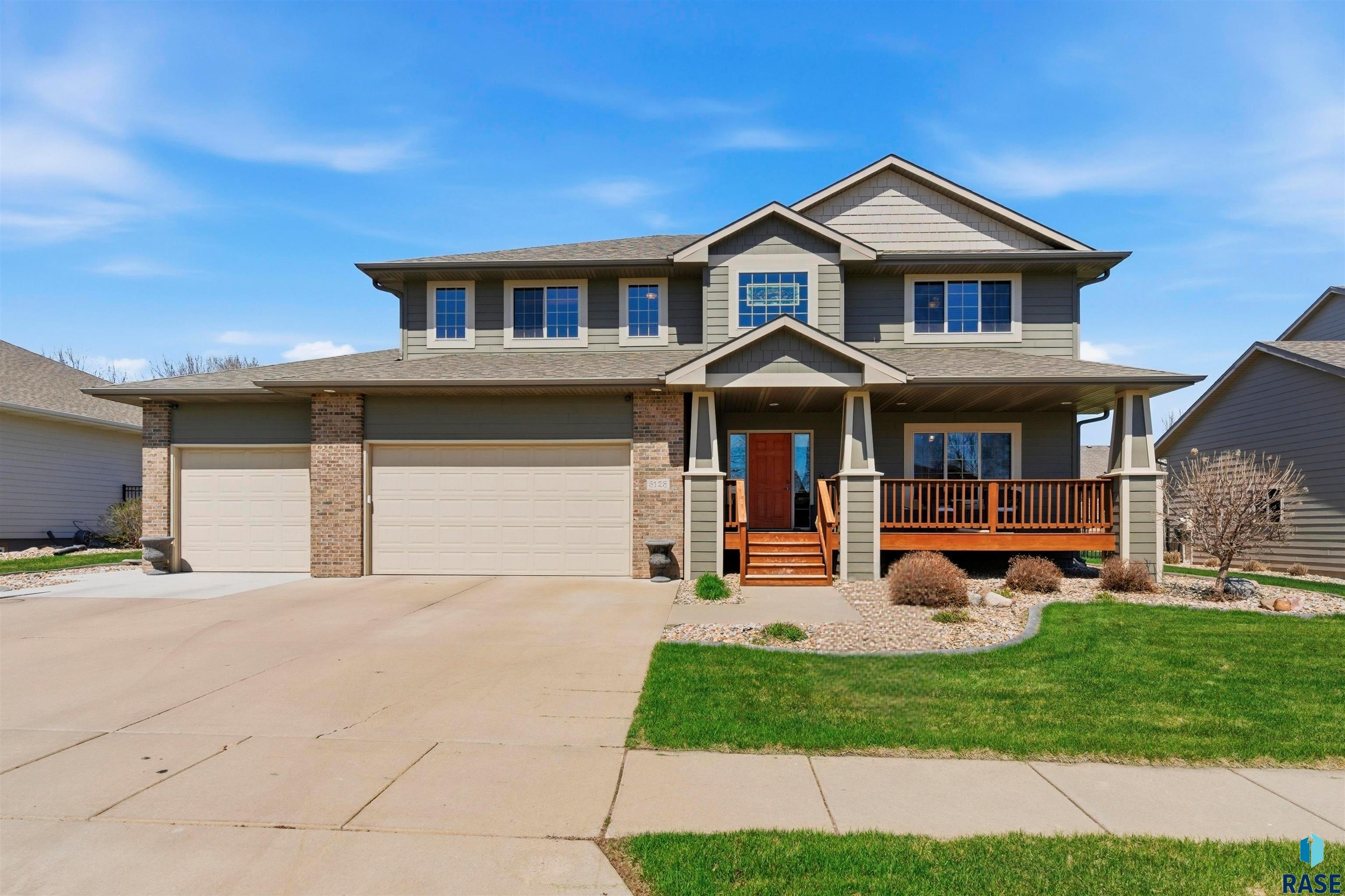 8128 S Grass Creek Dr
