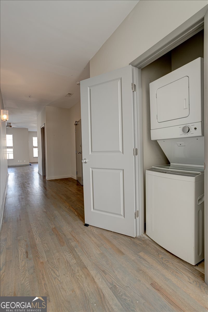 238 Walker Street SW # 32