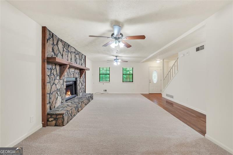 50 OAK LEAF Drive