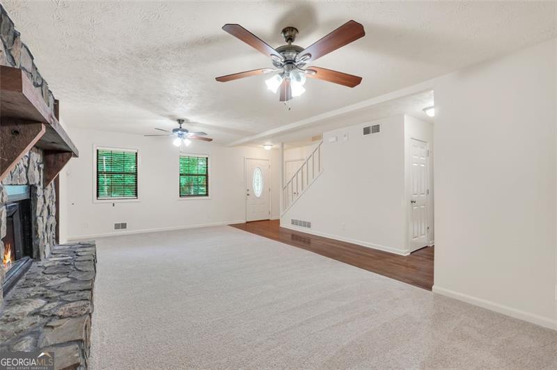 50 OAK LEAF Drive
