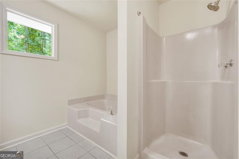 50 OAK LEAF Drive