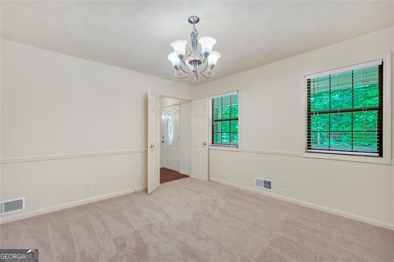 50 OAK LEAF Drive