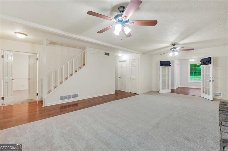 50 OAK LEAF Drive