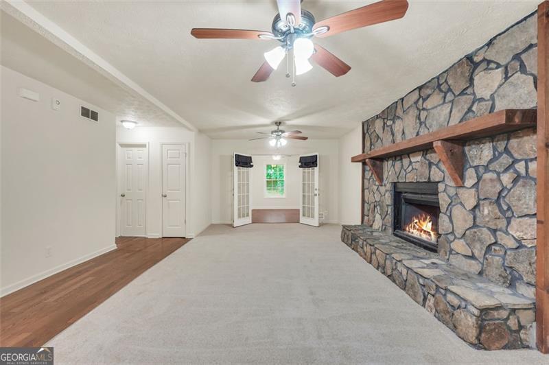 50 OAK LEAF Drive