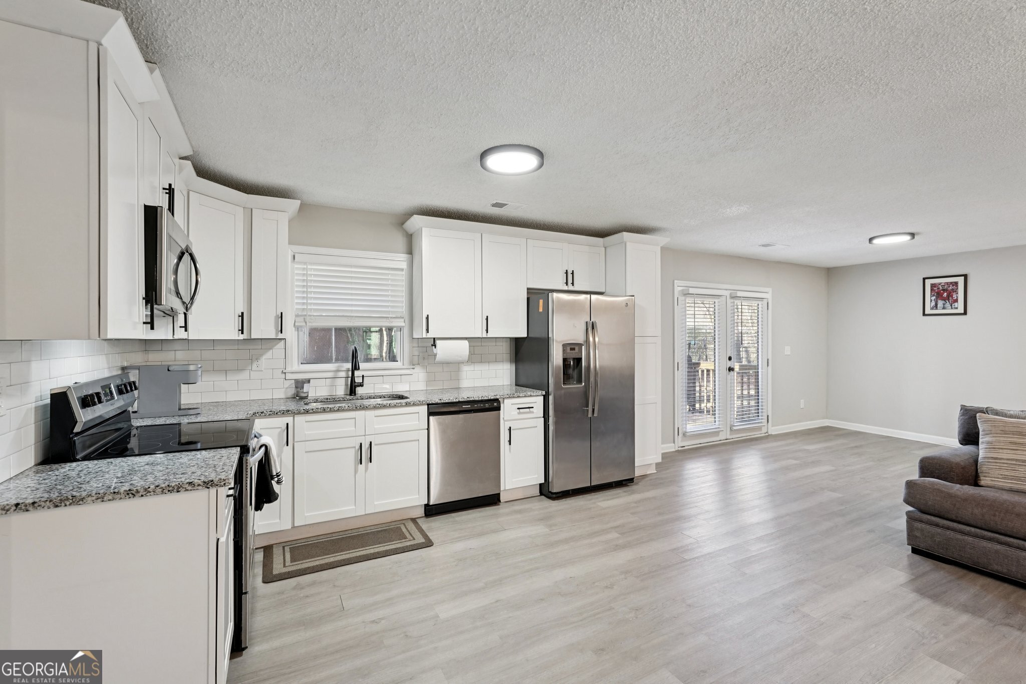 1961 Oak Leaf Court SW