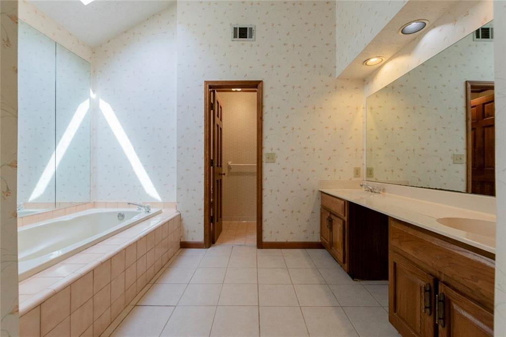 3781 Brookside Parkway