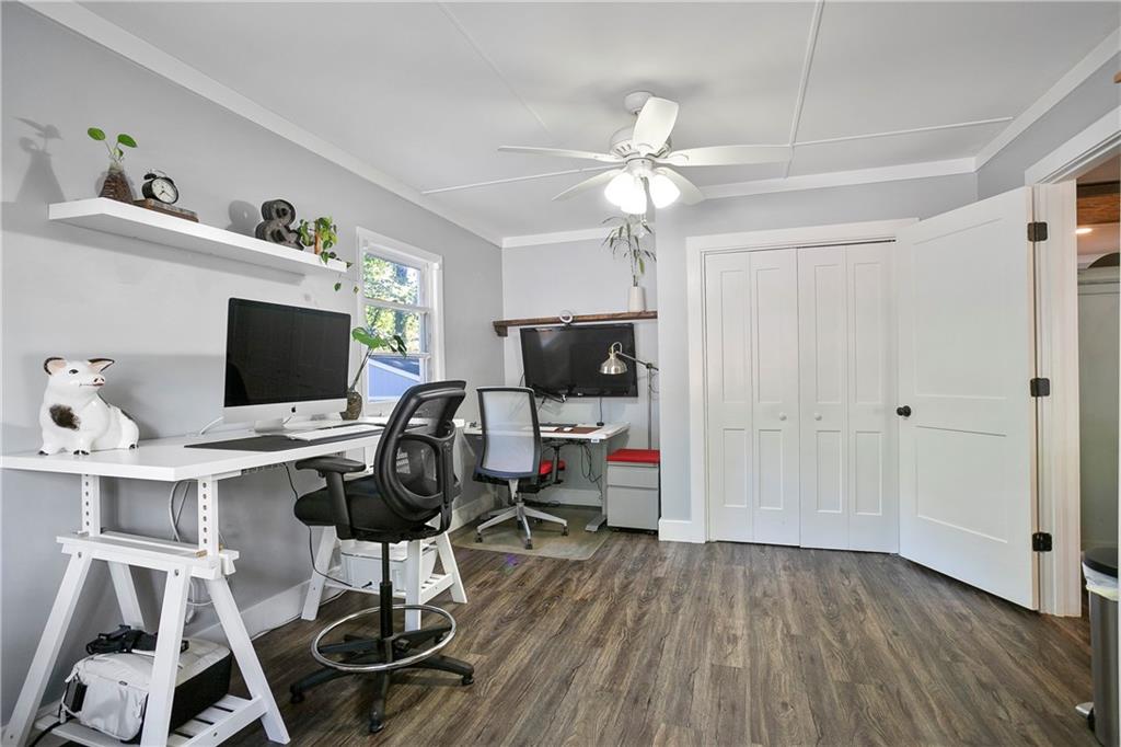 54 Dewey Lane SE