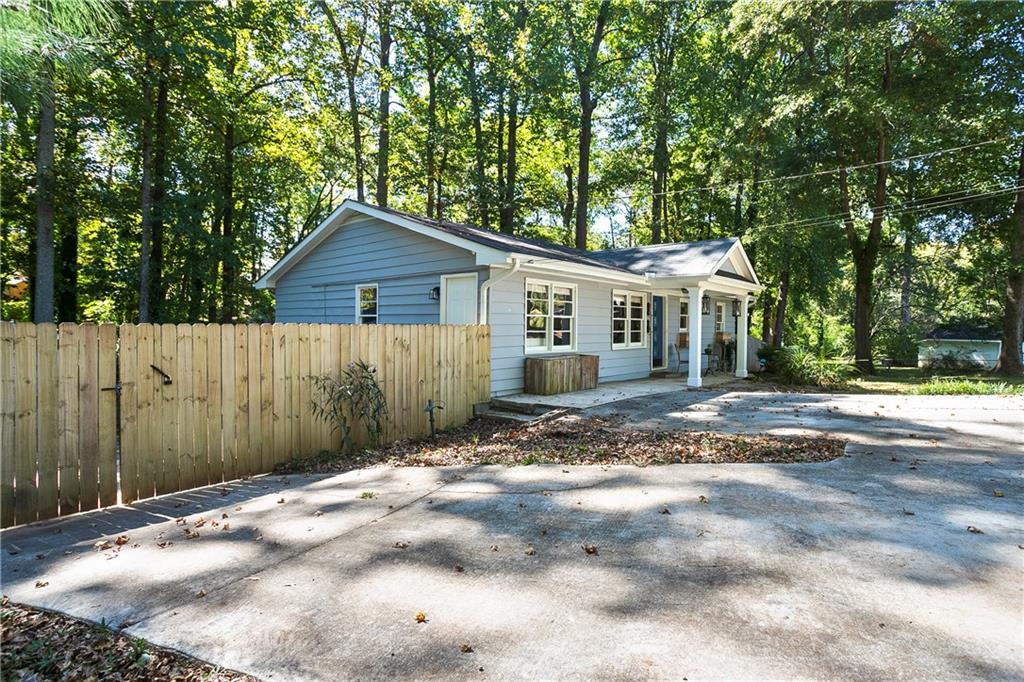 54 Dewey Lane SE