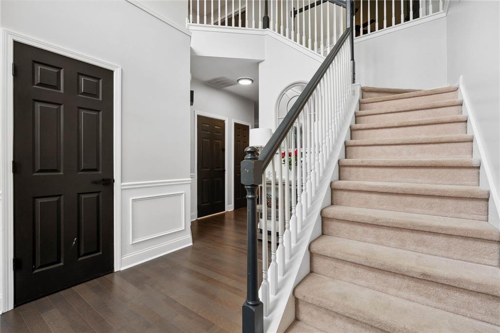 4349 WALFORDE Boulevard
